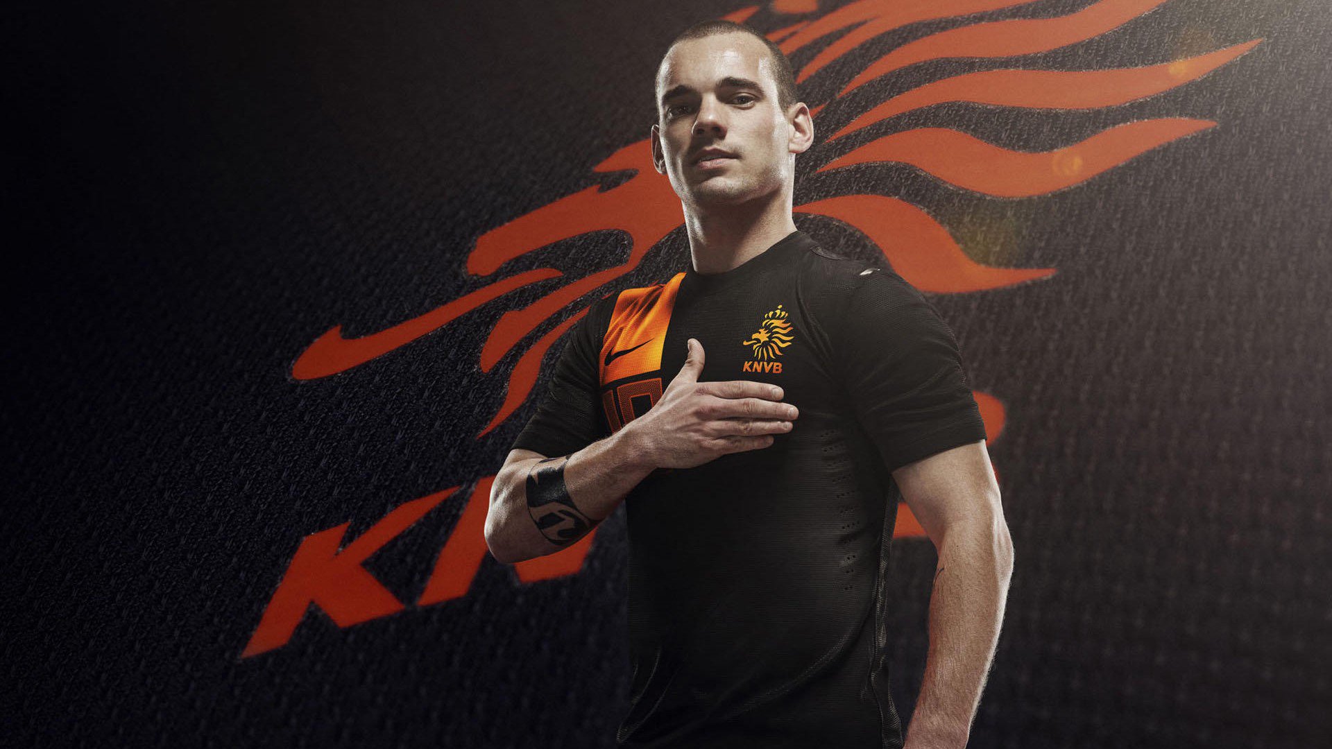 “泥浆激荡：越野赛段的血性拼搏”，泥浆大赛视频