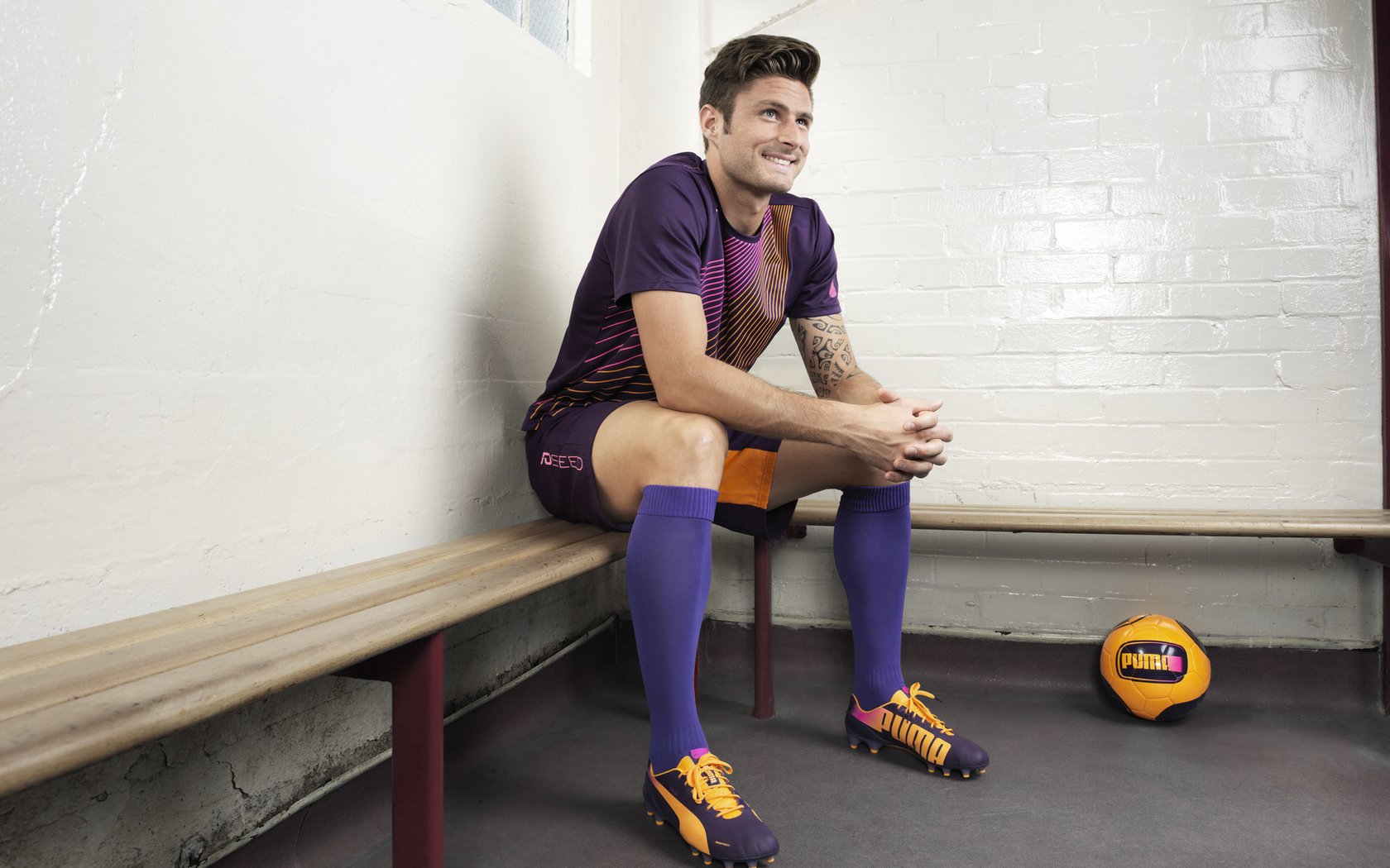 瞬间回顾:比赛中的惊喜瞬间集锦!,比赛精彩时刻