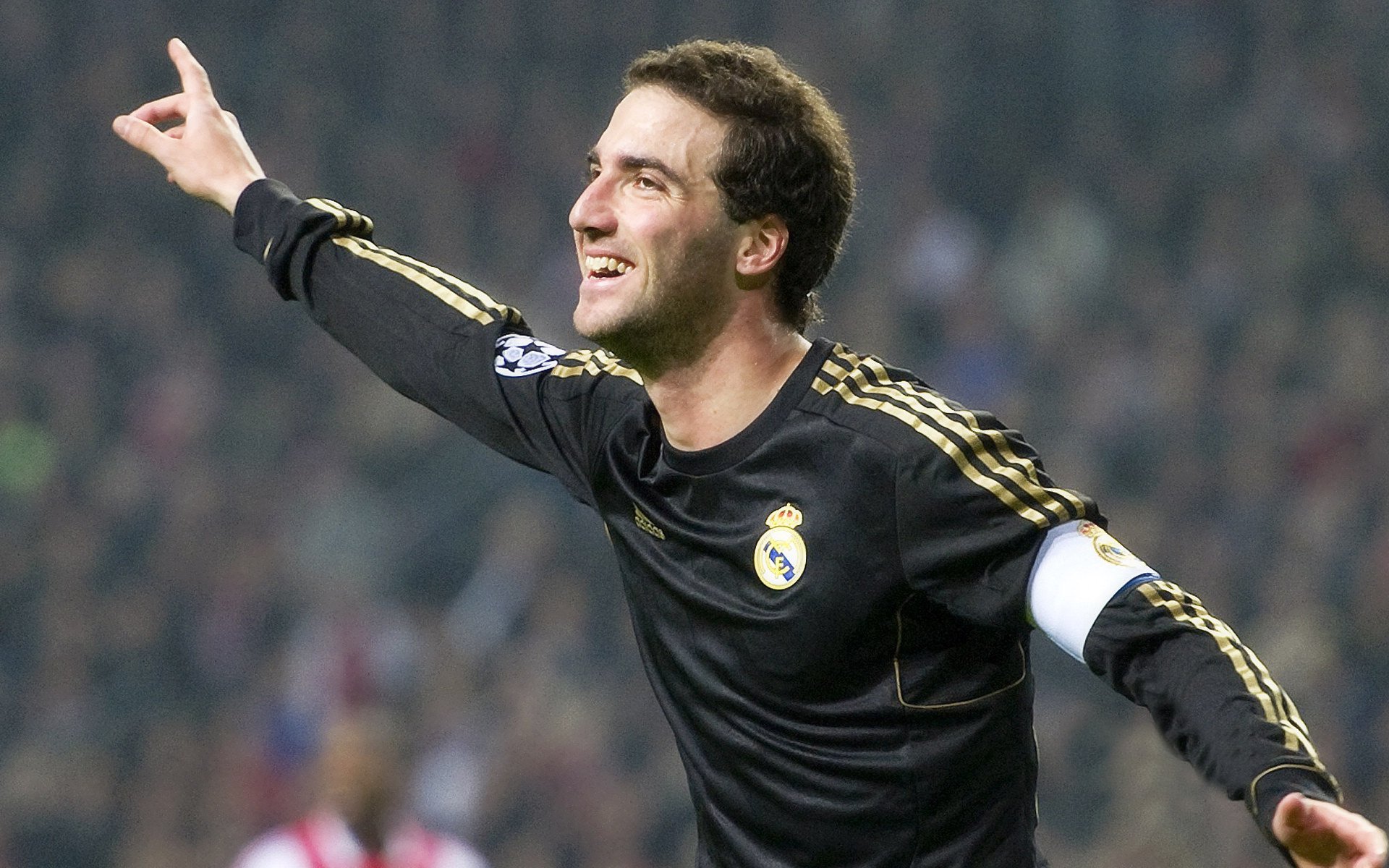 澳大利亚队后程发力逆转夺冠，澳大利亚队员